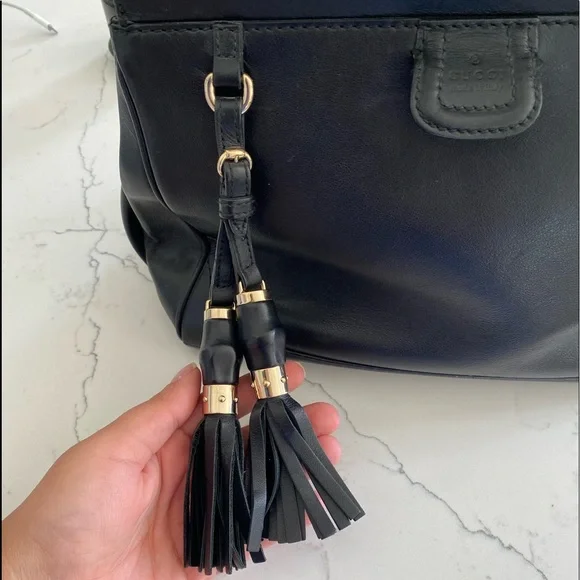 Black Gucci Bamboo Handle Purse - Picture 7 of 15